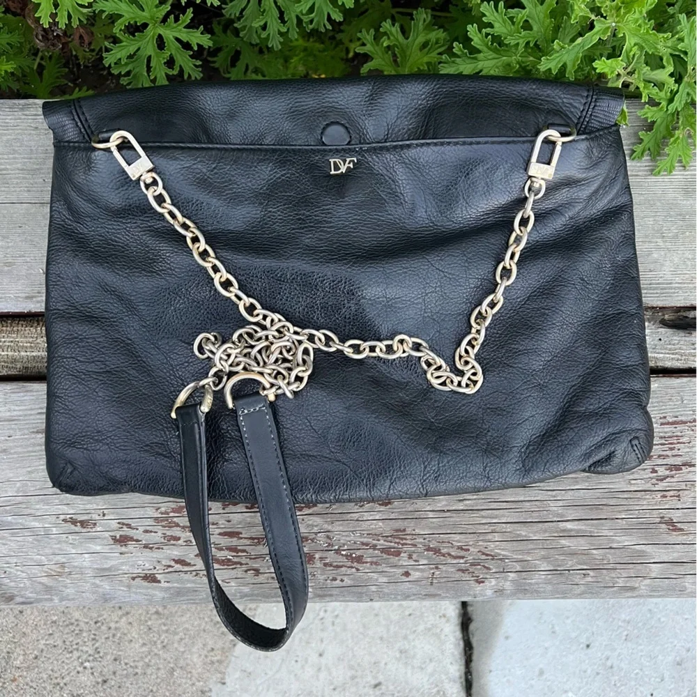 Diane Von Furstenberg Black Leather Shoulder Bag